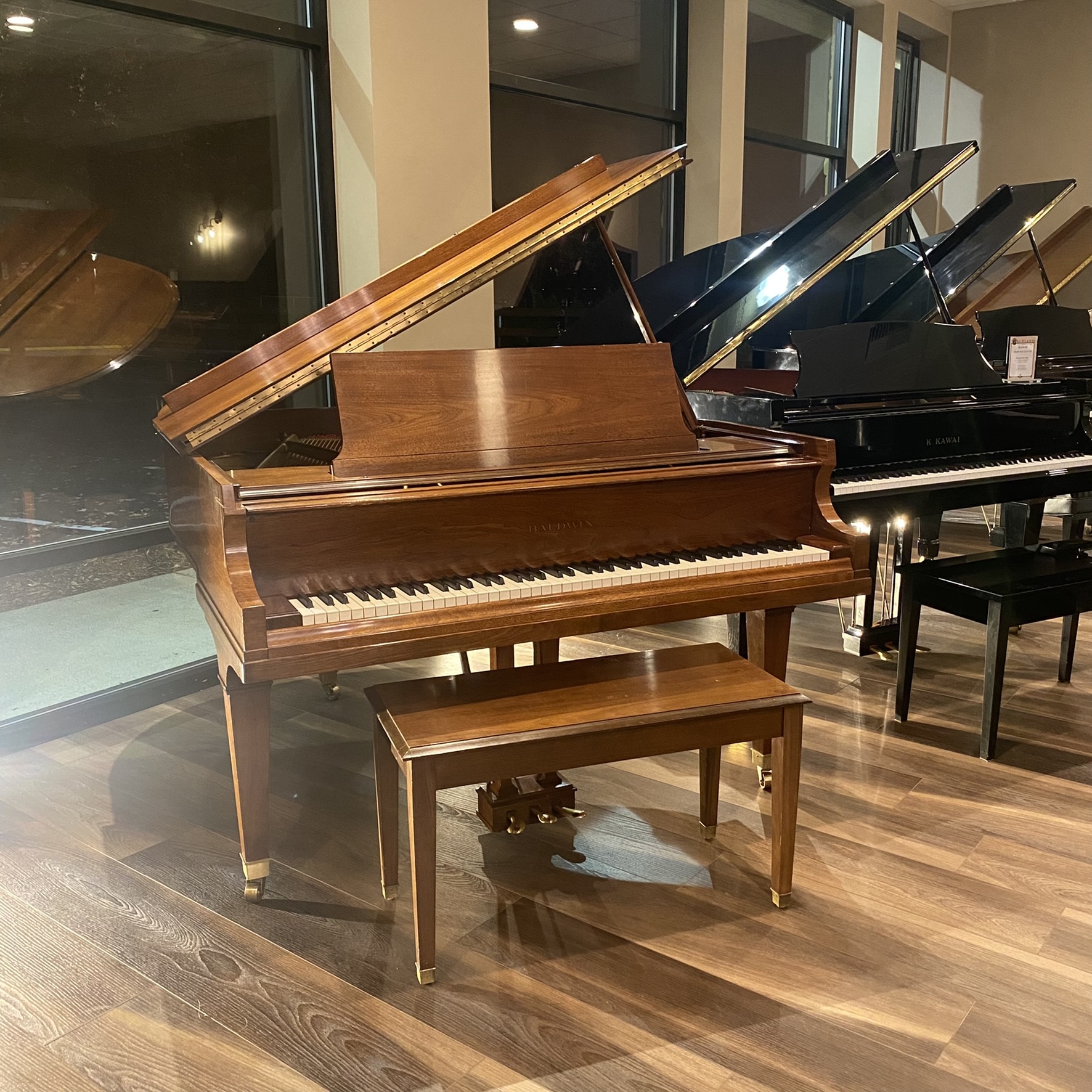 Baldwin 1976 Baby Grand