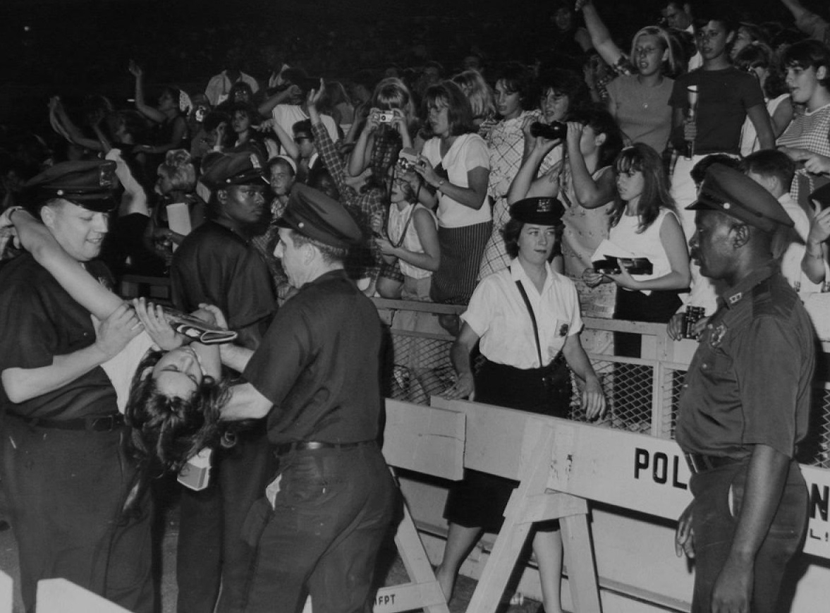 stadium beatles 1965 nyt