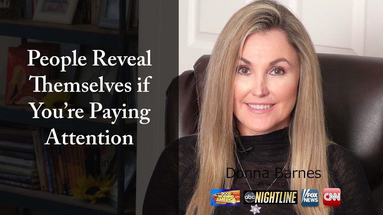 pay attention to crossword clue