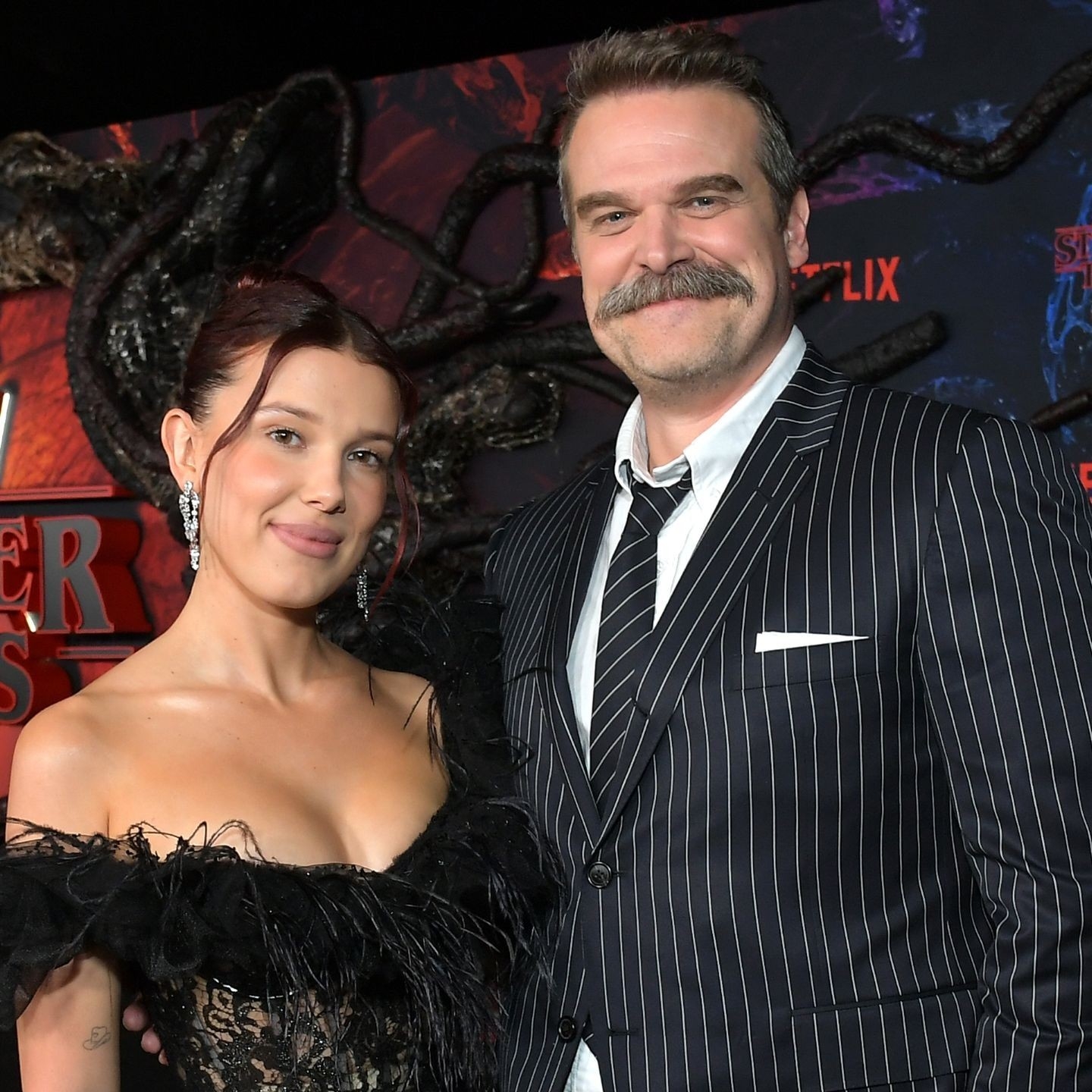 What s Really Going On With The Stranger Things Bullying Drama The Stars Speak Out 