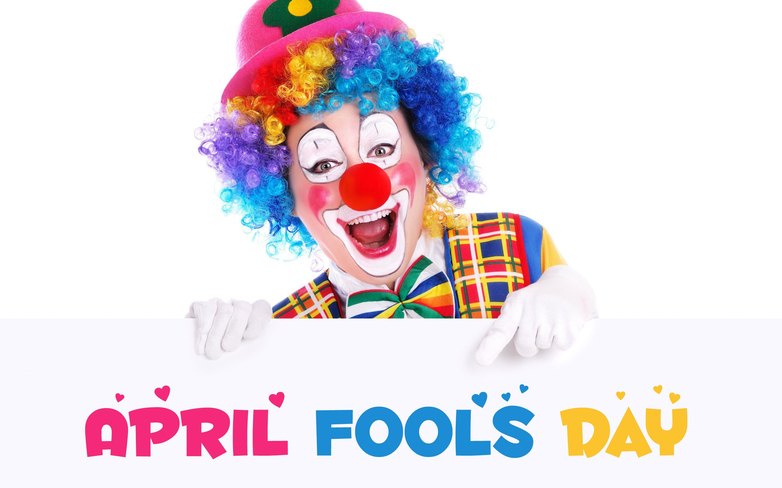 Who Is Funnier Or April Fools Prank Ideas 1DEA me